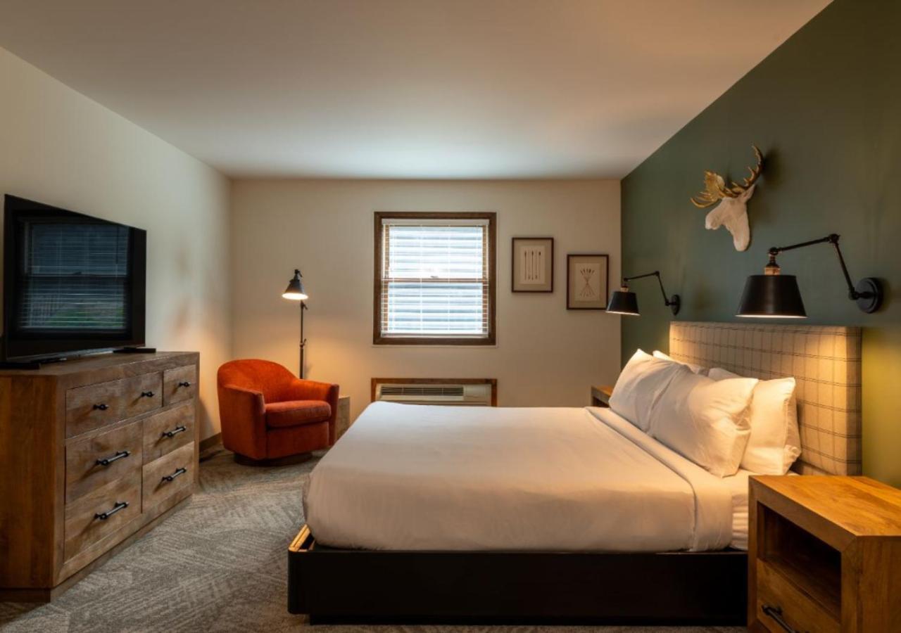 Lodge At Schroon Lake Экстерьер фото