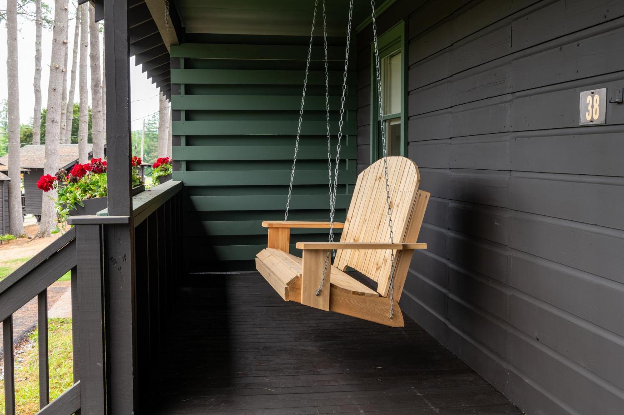 Lodge At Schroon Lake Экстерьер фото